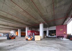 Gul Crescent (D22), Warehouse #485973081